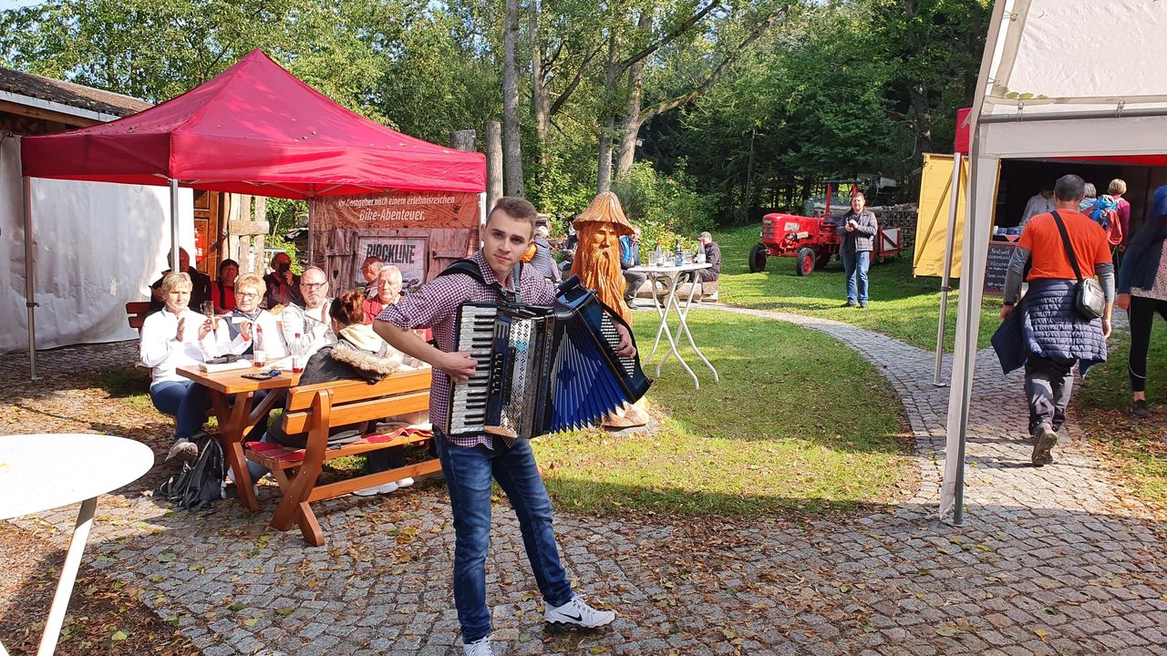 Hoffest auf der hutzenAlm Hoffest auf der hutzenAlm